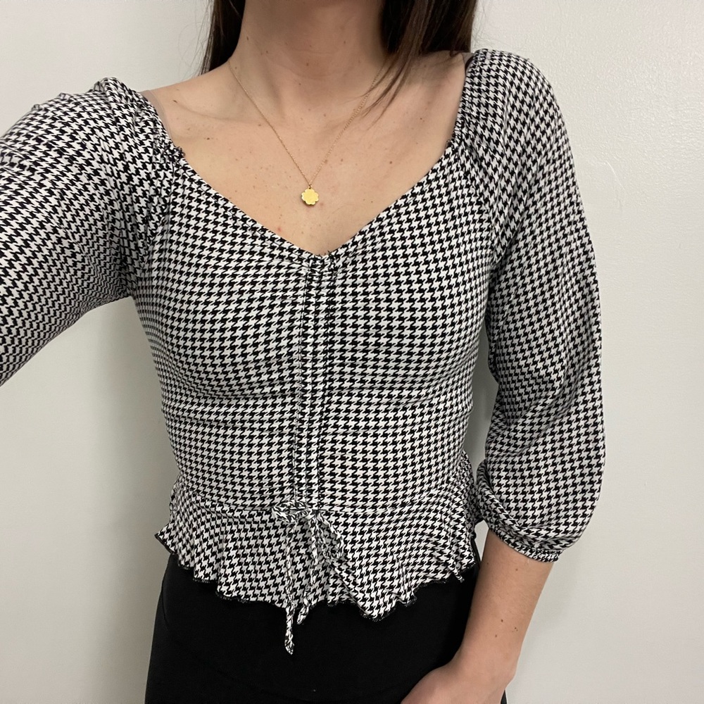 checkered black/white shirt size small